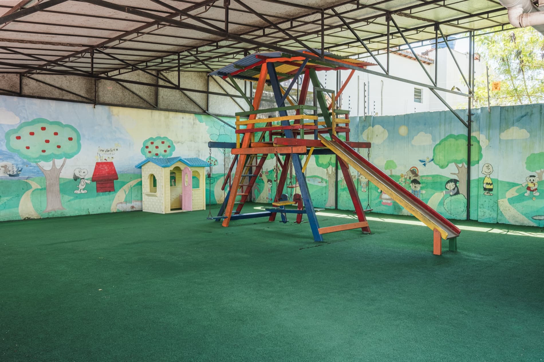 Playground coberto